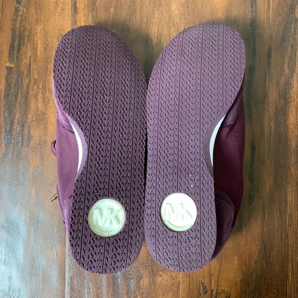 MICHAEL MICHAEL KORS Gold Accent Burgundy Fashion Sneakers - Picture 8 of 8